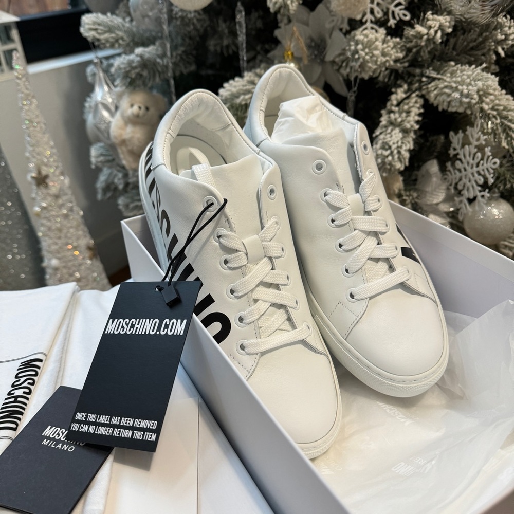 Moschino sneakers